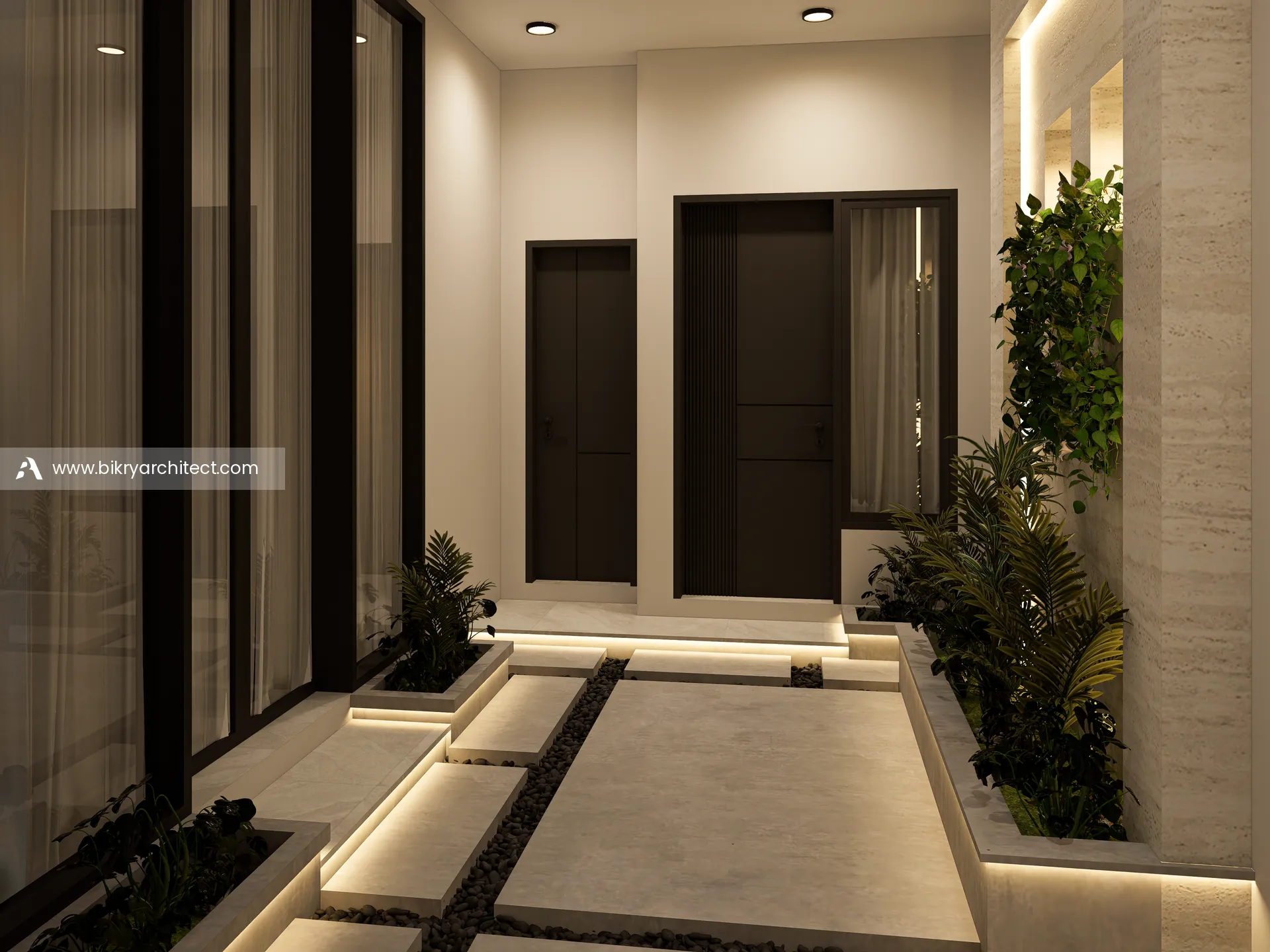Area depan pintu masuk dengan taman dalam, jendela tinggi, dan pijakan batu
